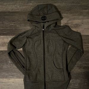 Lululemon full zip scuba
